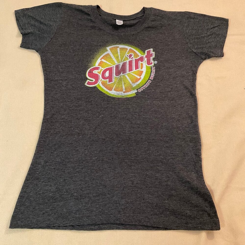 Refresh Your Style with 'Squirt Citrus Burst' Tee - New Without Tages, Size L